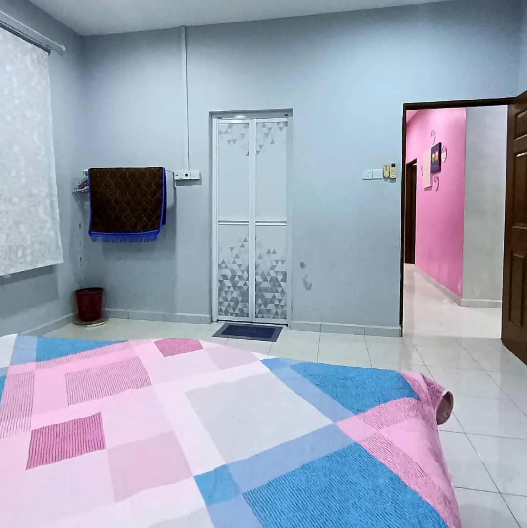 Ebnur Homestay อาเรา ภายนอก รูปภาพ